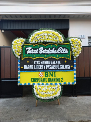 Papan Bunga Duka di Yosorejo