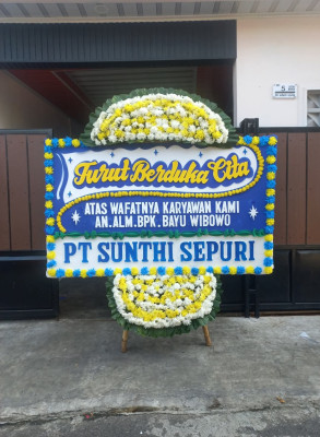 Papan Bunga Duka di Yosorejo